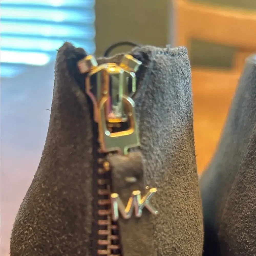 Michael Kors Taupe Suede Heeled Boots NWOT womens 7.5 - Picture 8 of 11